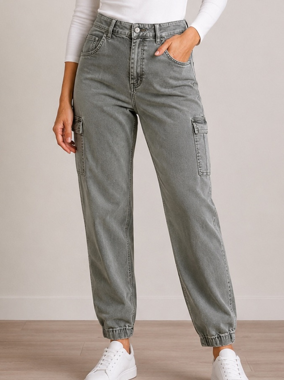 American Eagle Highest Rise 90s Boyfriend Cargo Jeans Olive Green Size 00